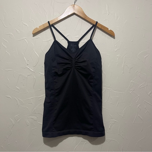 LL Bean black cinched chest fitted athletic tank top (medium) - Picture 1 of 3